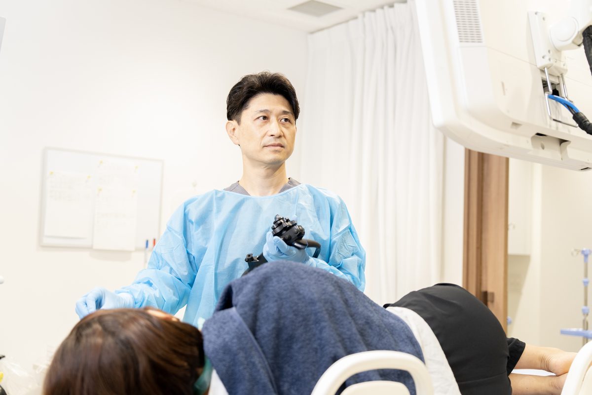 苦痛の少ない胃カメラ検査の様子